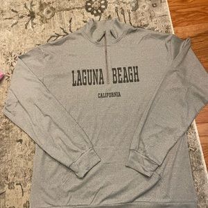 Men’s L grey quarter zip